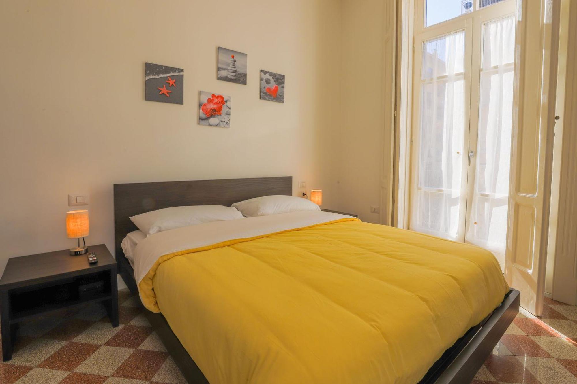 B&B Salerno Centrale Eksteriør billede
