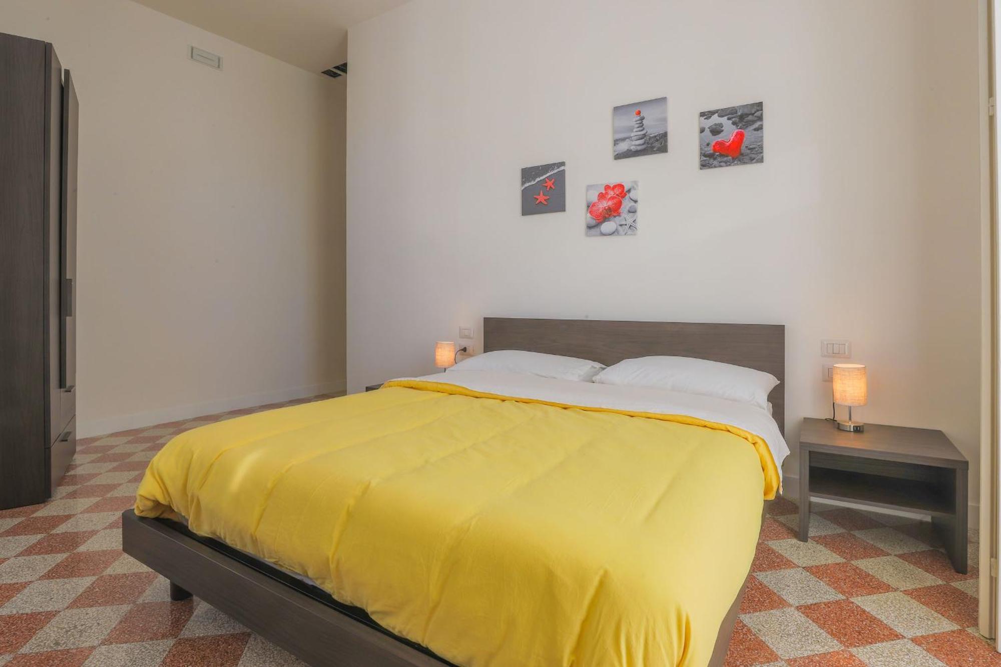 B&B Salerno Centrale Eksteriør billede